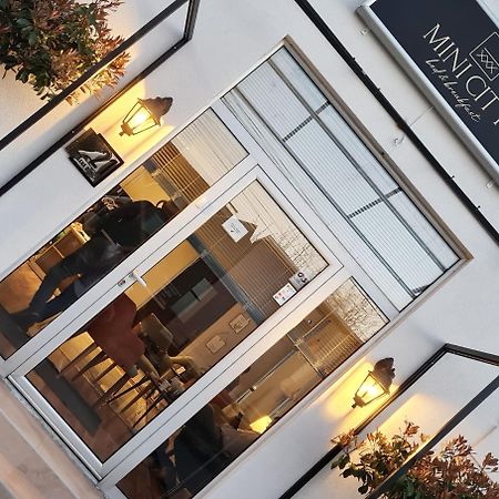 Minicity Inn Beograd Eksteriør bilde